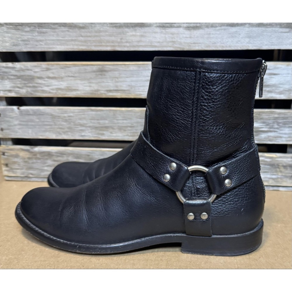 Frye Boots Womens Size 8.5 Black Leather Harness Ankle Biker Zip Studded Booties